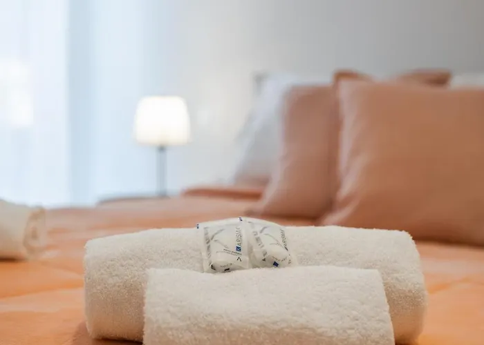 Апартаменты Luxury By The Sea - Design With Ac