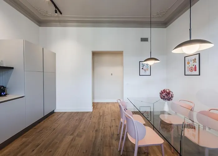 Luxury By The Sea - Design With Ac *