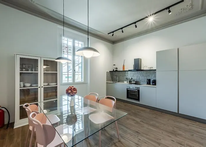 Luxury By The Sea - Design With Ac *