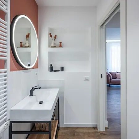 Luxury By The Sea - Design With Ac *