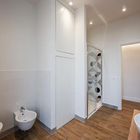 Luxury By The Sea - Design With Ac דירה